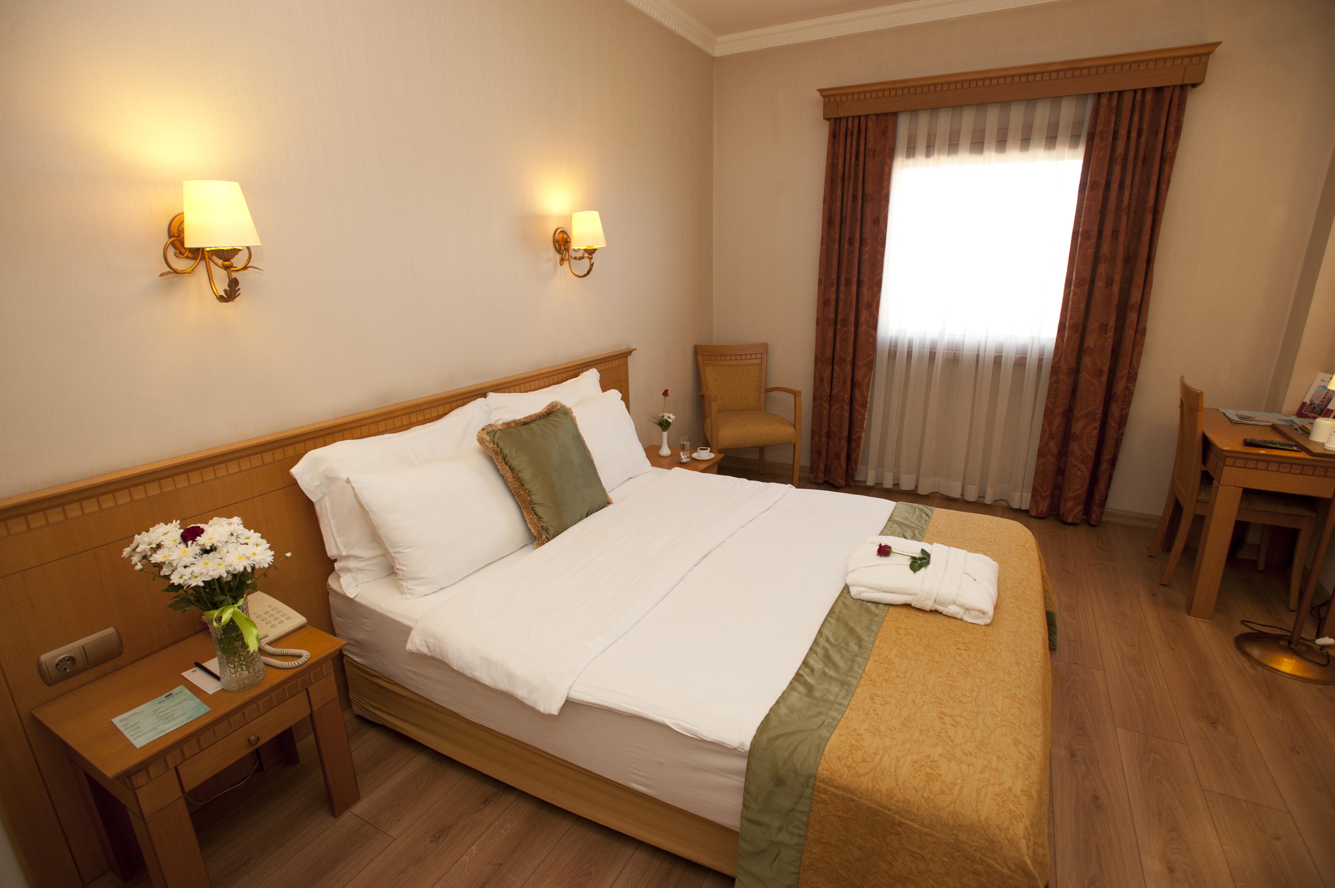 Otel Usta Park 4*